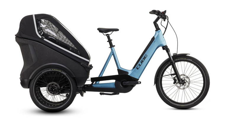 Bicicletta Cube Trike Hybrid Family 750 25