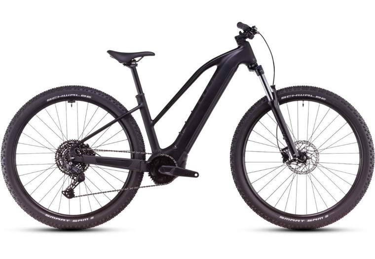 Bicicletta Cube Reaction Hybrid ONE 600 Trapeze 25