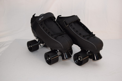 Slightly Used Pacer GTX-500 Indoor Roller Skates | Black, Men's 8 (Ladies' 9)