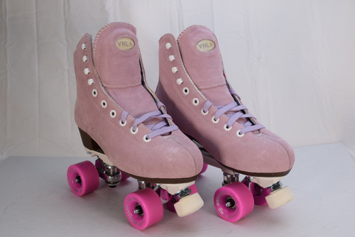 Slightly Used VNLA A La Mode Medallion Indoor Roller Skates | Purple, Men's 8 (Ladies' 9-9.5)