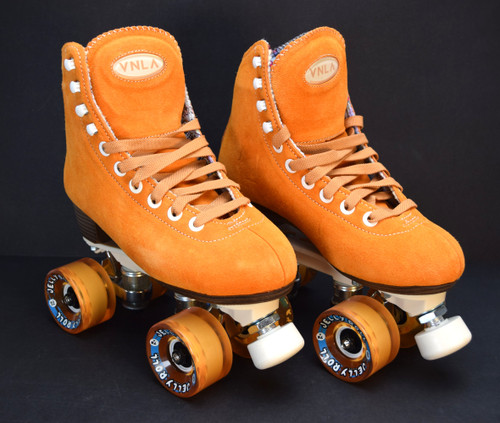 Slightly Used VNLA A La Mode Outdoor Roller Skates | Creamsicle, Men's 5 (Ladies' 6-6.5)
