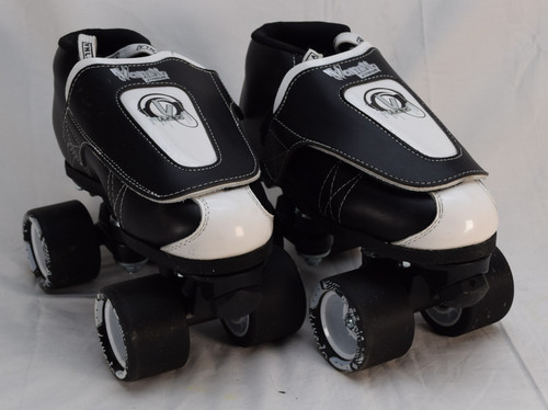 *SLIGHTLY USED* Vanilla Junior Tuxedo Speed Skate Men's 5 (Ladies' 6)