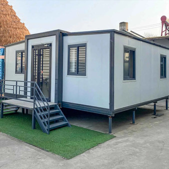 Factory Direct Supply Ready-Made 20Ft Container House with 3 Rooms Expandable Extendable Steel Mini Prefab House for Outdoor Use