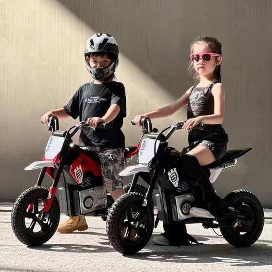 New Large Kid's Electric Motorcycle 3-10 Years Old Rechargeable Plastic Two-Wheeled Unisex Ride-On Toy
