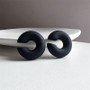 1 Pair Simple Round Circle Clip Earrings For Women C Shape Acrylic Red Blue Black Pink No Pierced Cartilage Lightweight Ear Cuff
