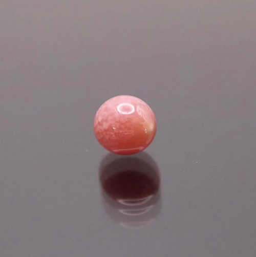 Natural Pink Conch Pearl 6.25 × 5.23mm | Roundish, Strong Flame