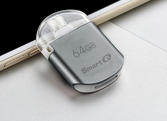 SmartQ AU606-64C MFI Certified Sub Flash Drive with OTG Lightning Connector for Apple Products for External Storage Memory Expansion Backup