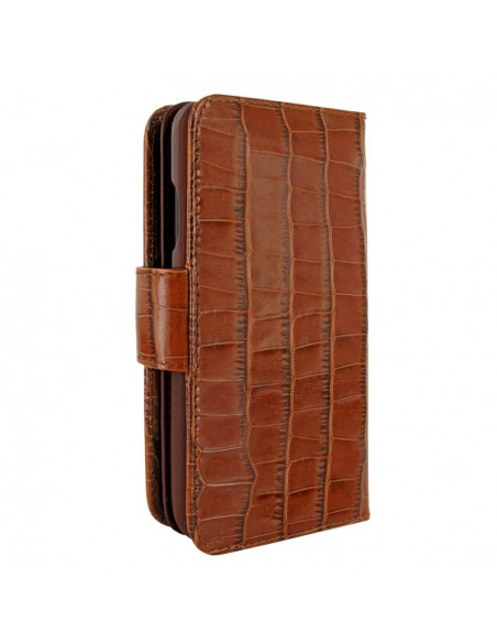 Piel Frama iPhone 15 Pro Max Brown Crocodile WalletMagnum Leather Case
