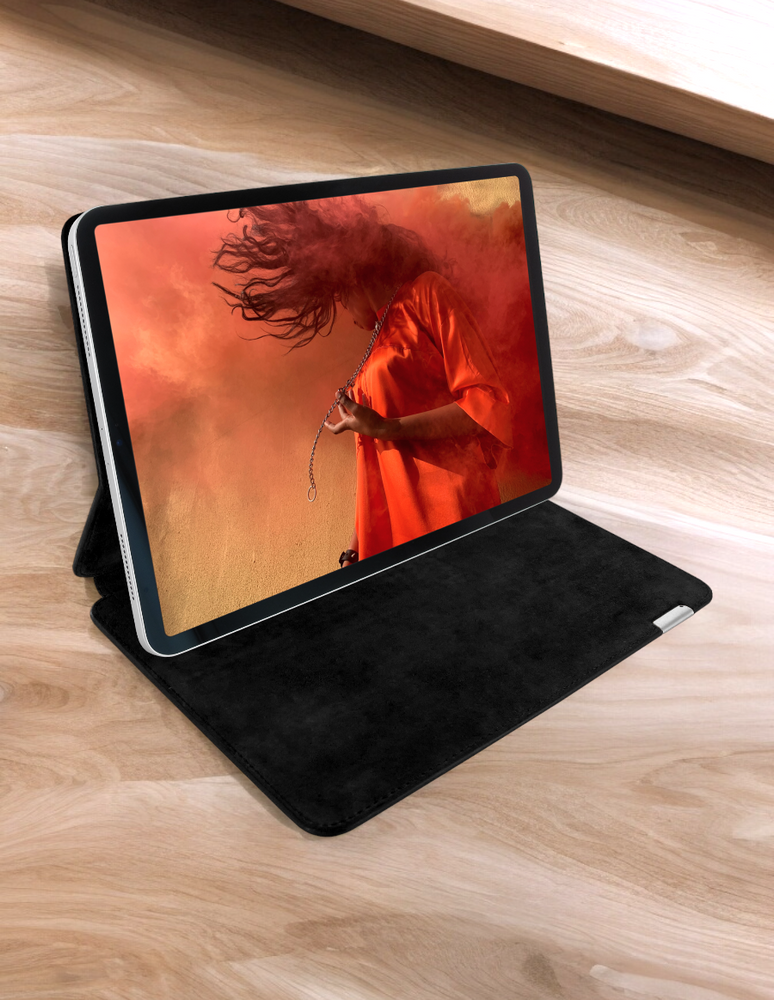 Piel Frama Black Crocodile FramaSlim Leather Case for iPad Pro 13-inch (2024)