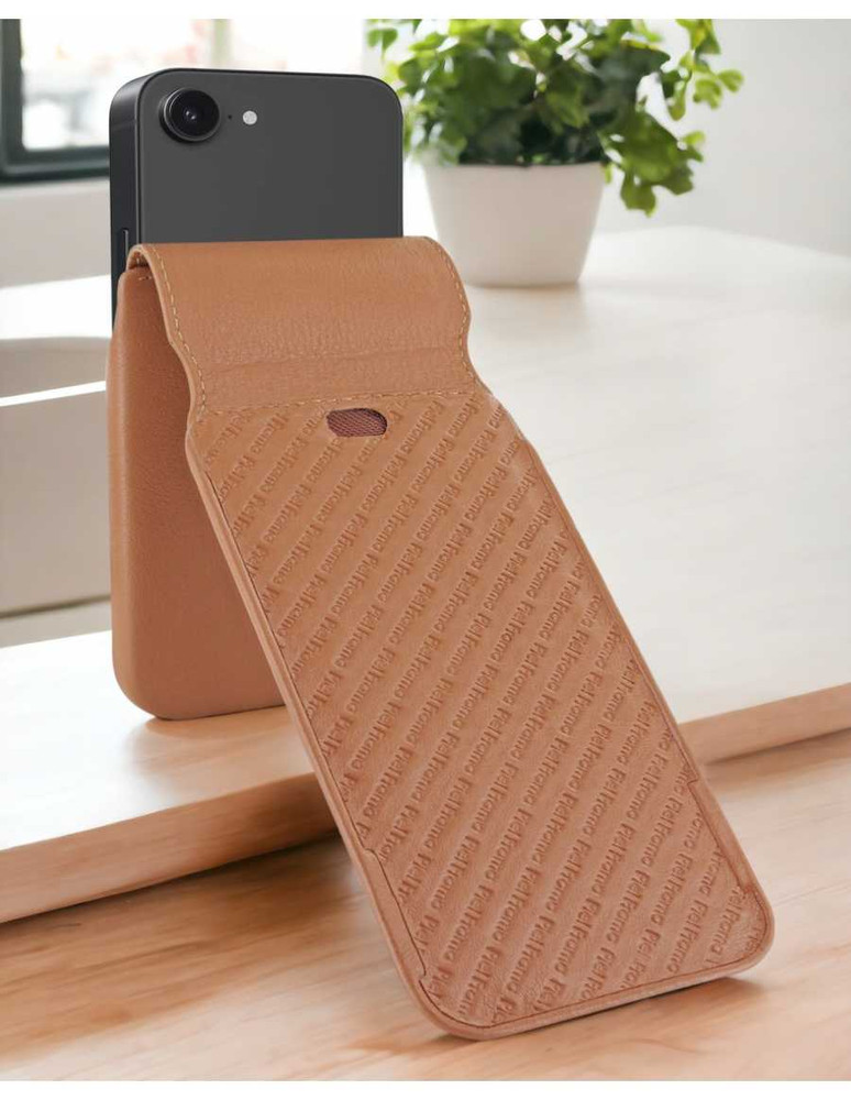 Piel Frama Tan iMagnum Leather Case for iPhone 16e