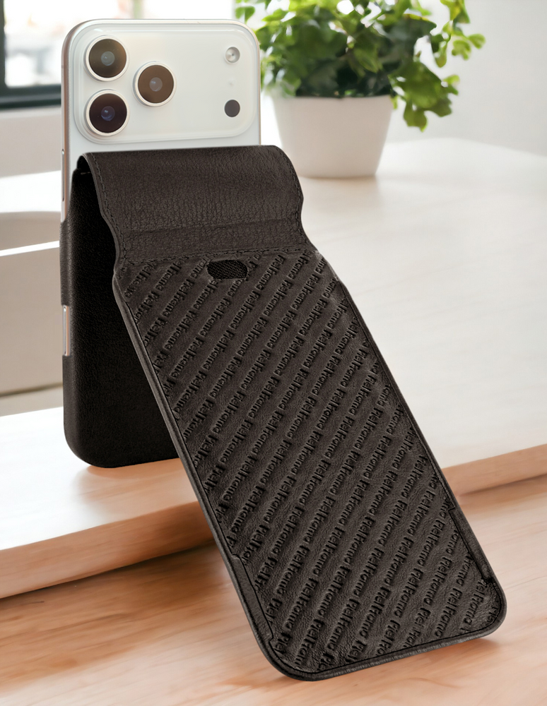 Piel Frama 541 Brown iMagnum Leather Case for iPhone 17 Pro Max