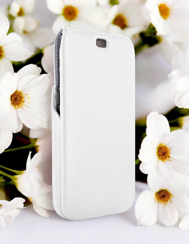 Piel Frama 536 White iMagnum Leather Case for iPhone 17 Pro