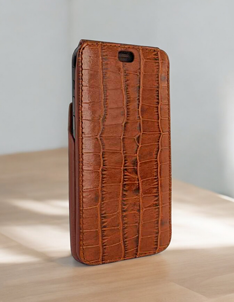 Piel Frama 526 Brown Crocodile iMagnum Leather Case for iPhone 17
