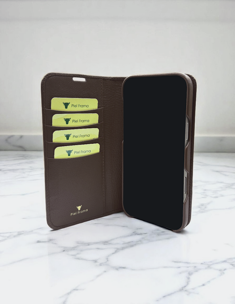 Piel Frama 542 Brown Lizard Folio Style Magnetic Leather Case for iPhone 17 Pro Max