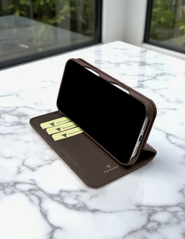 Piel Frama 527 Brown Folio Style Magnetic Leather Case for iPhone 17