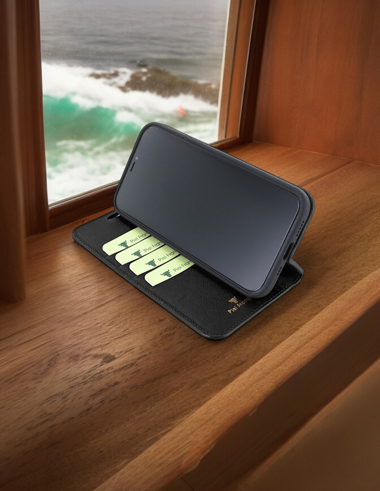 Piel Frama 534 Black FramaSlim Book Style Leather Case for iPhone 17 Pro