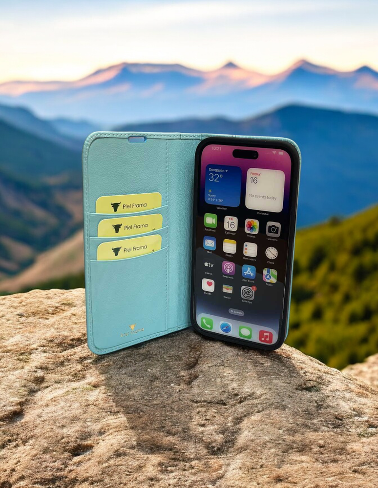 Piel Frama 524 Light Blue FramaSlim Book Style Leather Case for iPhone 17