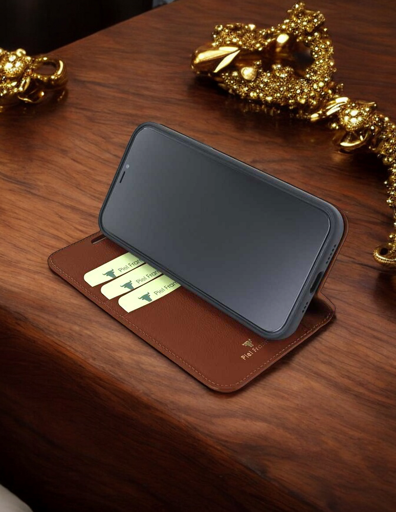Piel Frama 524 Brown Crocodile FramaSlim Book Style Leather Case for iPhone 17