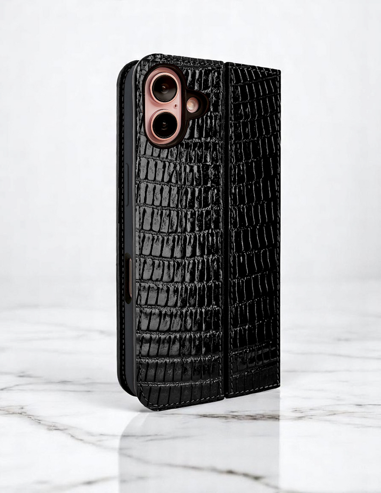 Piel Frama 524 Black Lizard FramaSlim Book Style Leather Case for iPhone 17