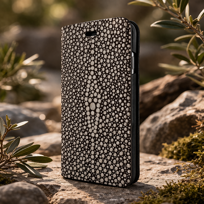 Piel Frama 534 Brown Stingray FramaSlim Book Style Leather Case for iPhone 17 Pro
