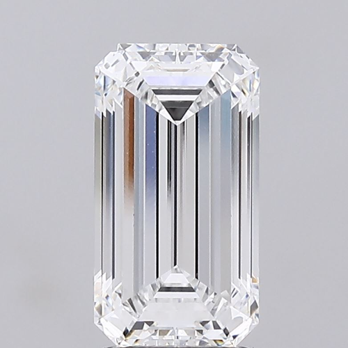 3.07 Carat Emerald Lab Grown
