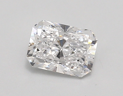0.90 Carat Radiant Lab Grown