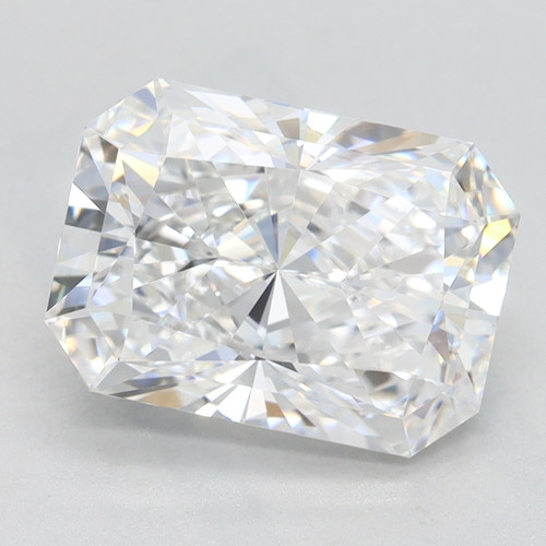 2.80 Carat Radiant Lab Grown 2.80 Carat Radiant Lab Grown