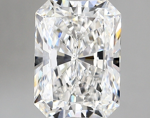 2.60 Carat Radiant Lab Grown