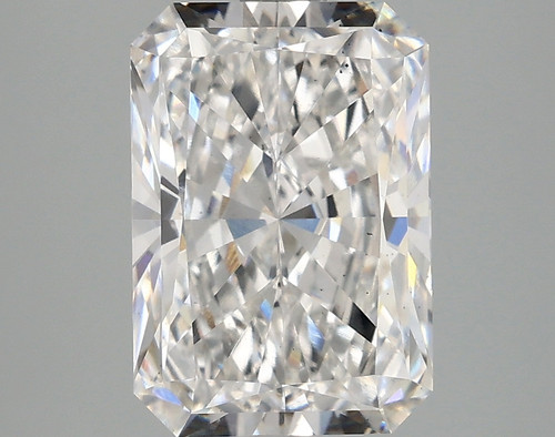 3.04 Carat Radiant Lab Grown
