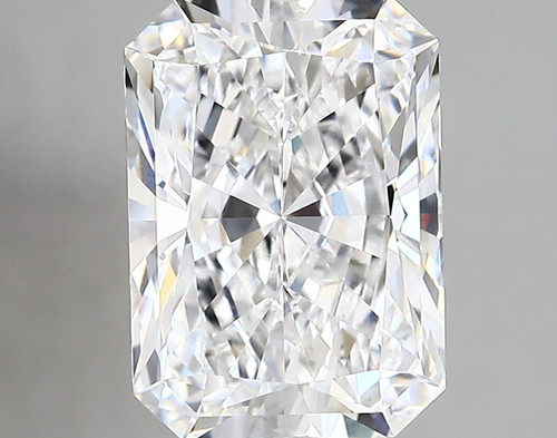 3.16 Carat Radiant Lab Grown