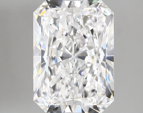 4.32 Carat Radiant Lab Grown