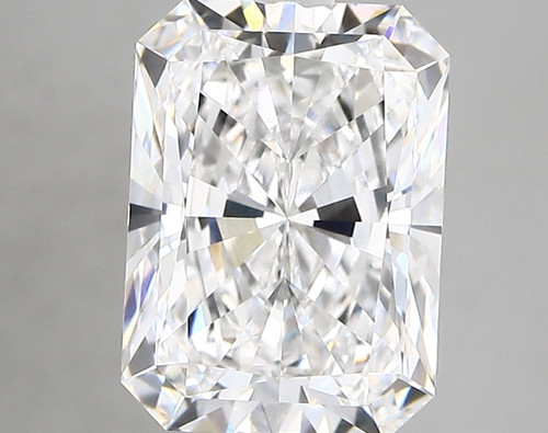 3.04 Carat Radiant Lab Grown