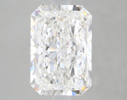 3.22 Carat Radiant Lab Grown