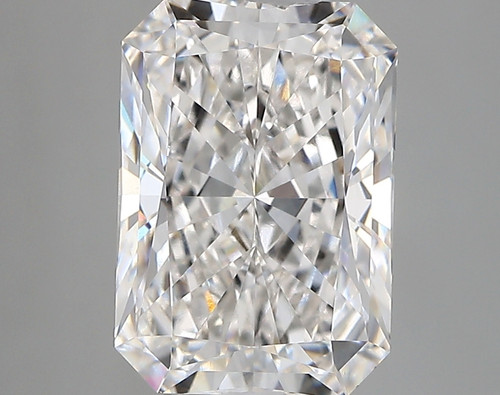3.72 Carat Radiant Lab Grown