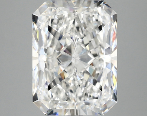4.98 Carat Radiant Lab Grown