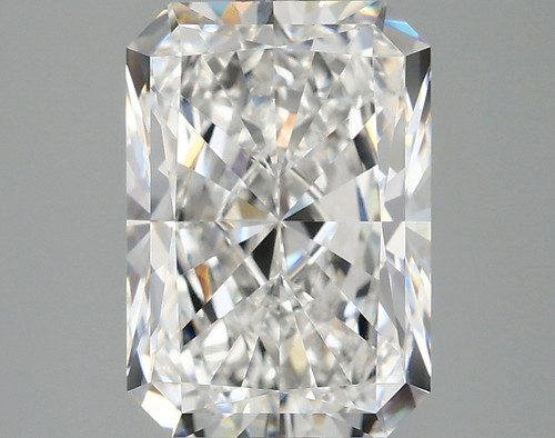2.99 Carat Radiant Lab Grown