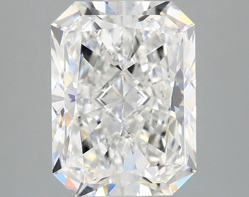3.04 Carat Radiant Lab Grown