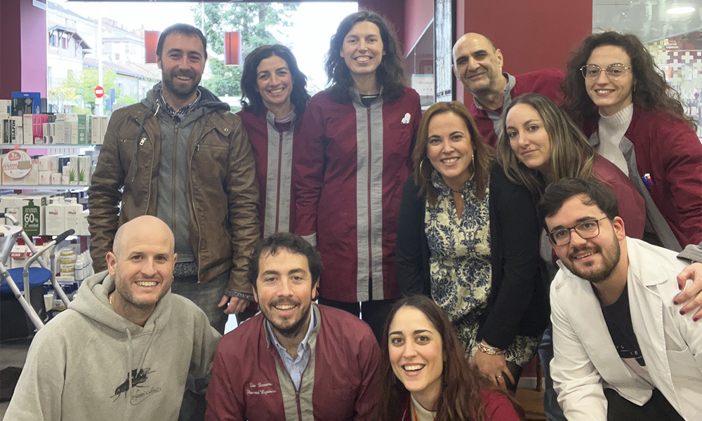 Equipo de la Farmacia Pascual Espinos en Vitoria