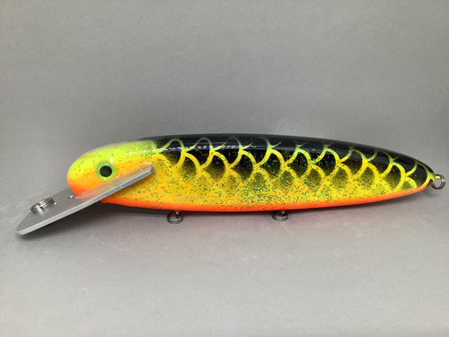 10" Cedar Musky and Pike Fishing Lure - MN-10-972