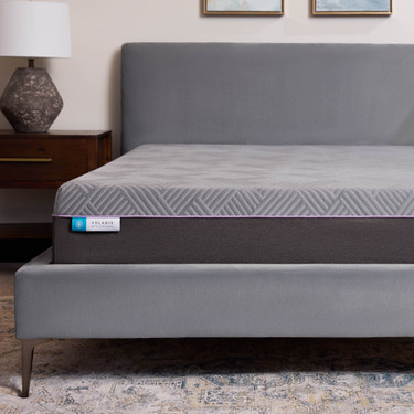 3/4 shot of the Polaris Hybrid Mattress