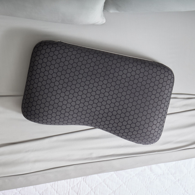 HexCurve™ Pillow + OmniPhase™
