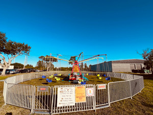 Giant Swing Giant Swing