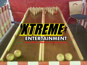 Bowling Carnival Game Bowling Carnival Game