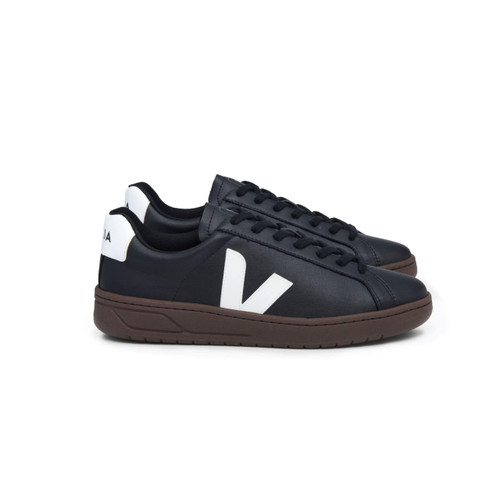 Veja Urca CWL Vegan Trainer (Mens) - Black / White / Gum