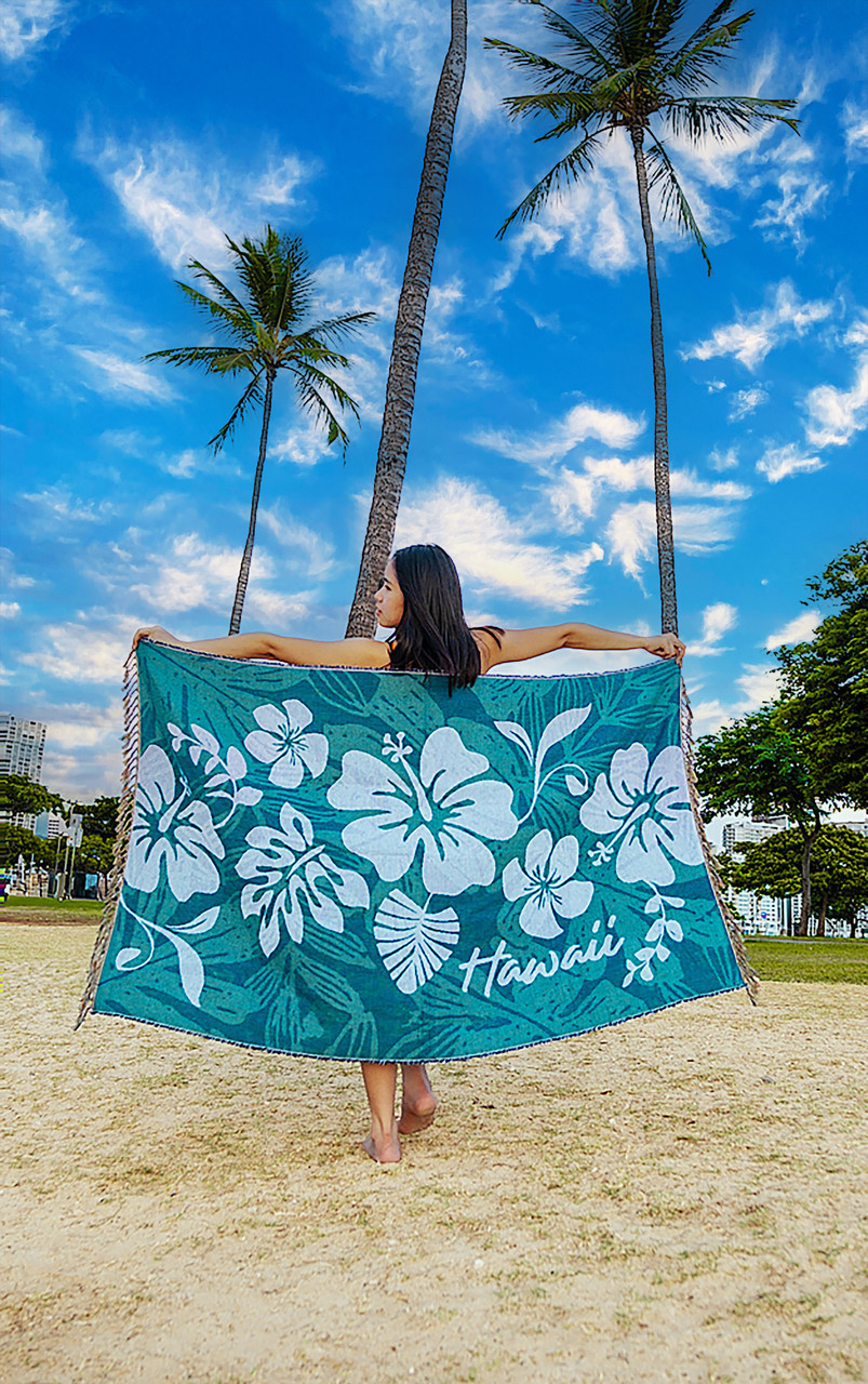 Sunny Hawaii Blanket Towel: Paradise