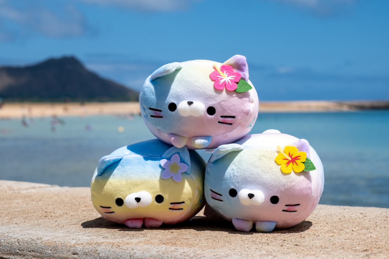 Mochi Fuwa Corocoro Plush: Aloha Pink Hibiscus Cat