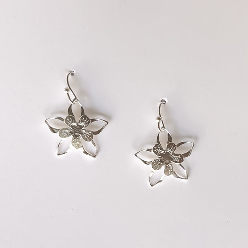 Liv-N-Aloha® Silver Columbine Earrings