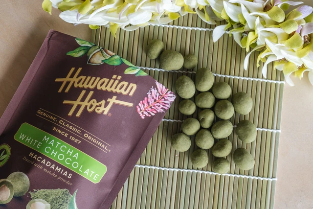Hawaiian Host Paradise Collection - Matcha White Chocolate Covered