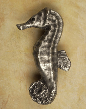 Anne at Home, Seahorse Left Facing Pull