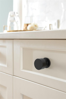 Amerock, Balon, 1 1/8" Round Knob, Matte Black - installed 1
